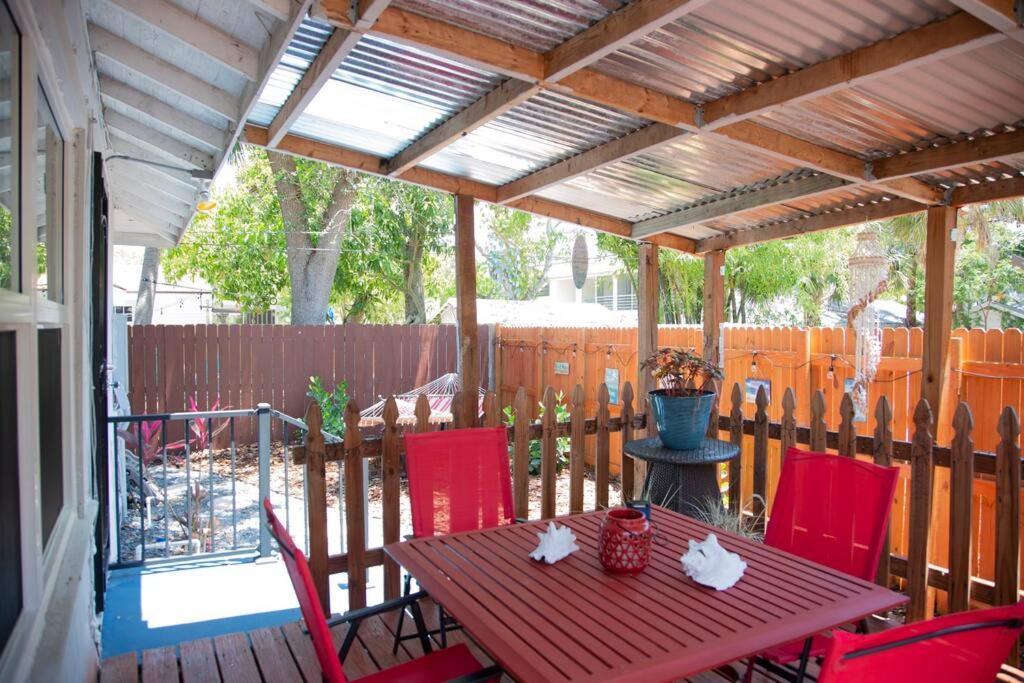 Two Bedroom Ranch With Private Deck Close To Beach Lake Worth Beach Esterno foto