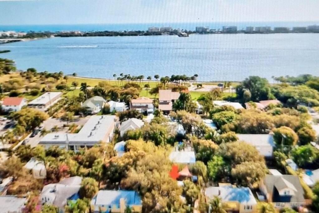 Two Bedroom Ranch With Private Deck Close To Beach Lake Worth Beach Esterno foto